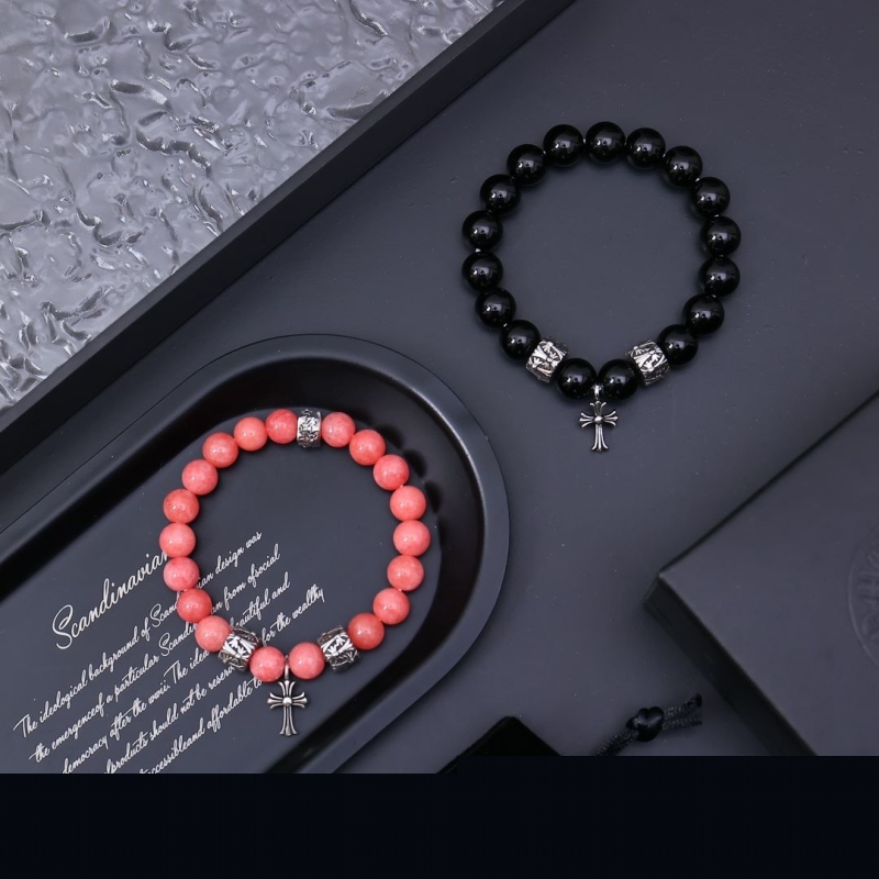 Ch**me He**ts bracelets